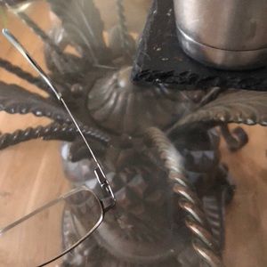 Meet your Posher, Alan